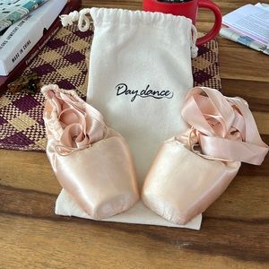 Ballet Toe Shoes